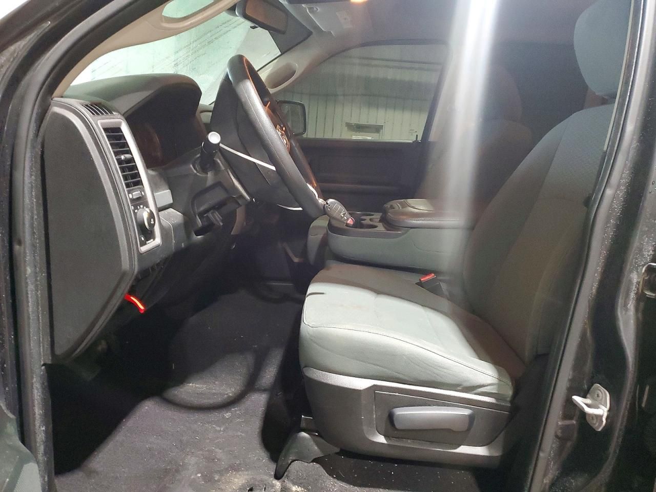 2016 Dodge Ram 1500 st