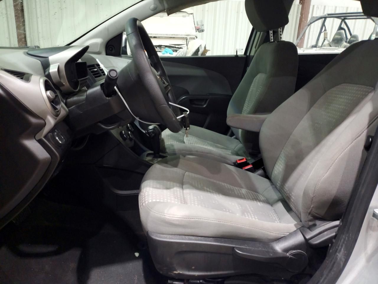 2016 Chevrolet Sonic ls