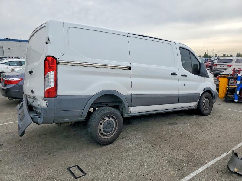 2018 Ford Transit T-250