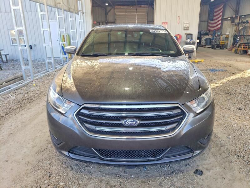 2017 Ford Taurus Limited