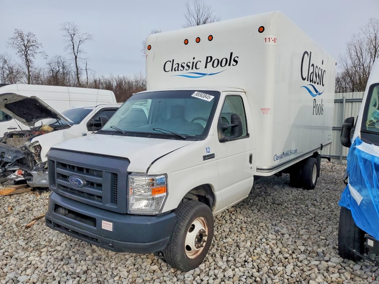 2018 Ford E450 BOX Truck