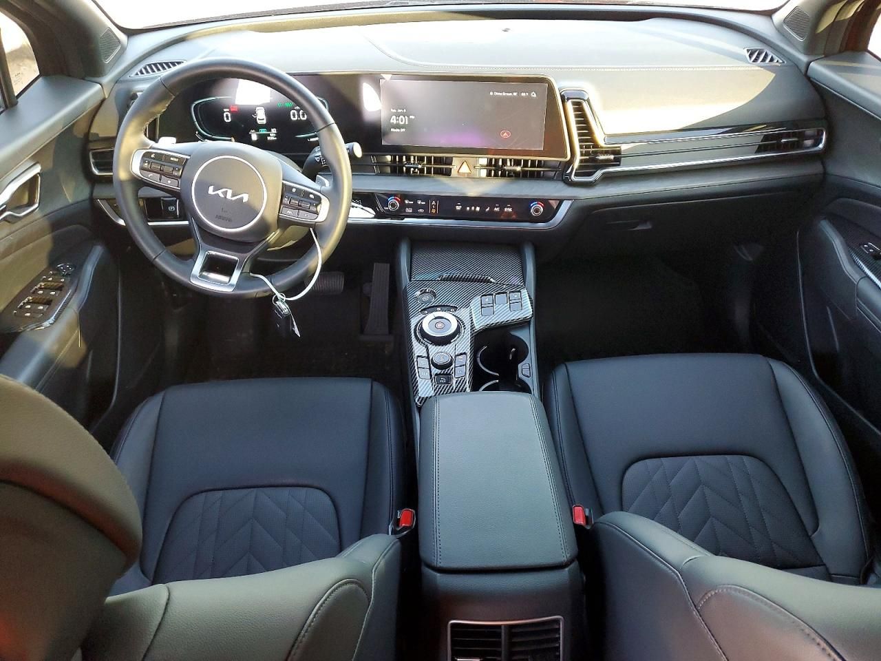 2025 KIA Sportage x Line