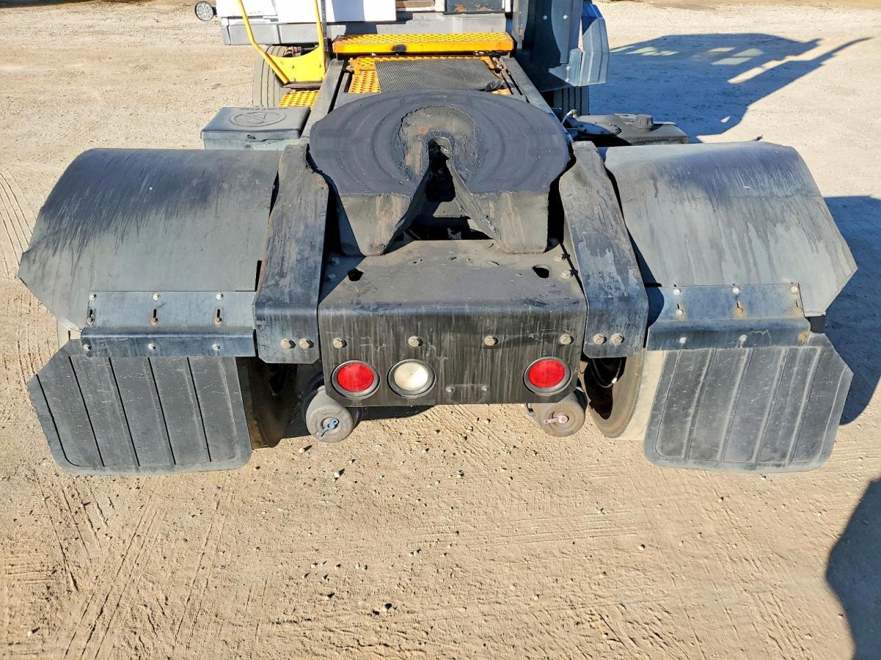 2016 Kalm AR Ottawa T2 Yard Truck