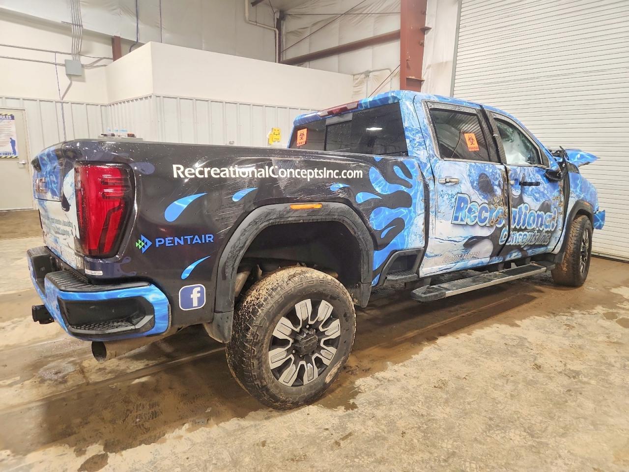 2024 GMC Sierra K2500 Denali