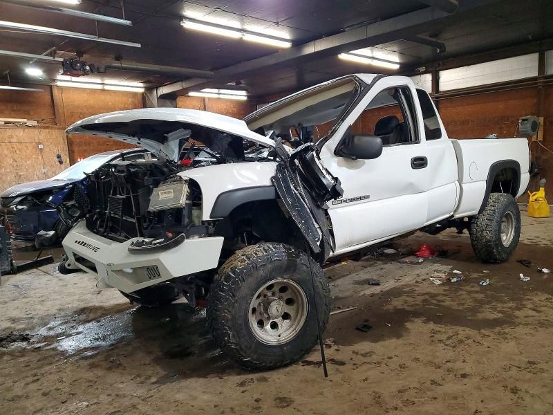 2005 GMC Sierra K2500 Heavy Duty