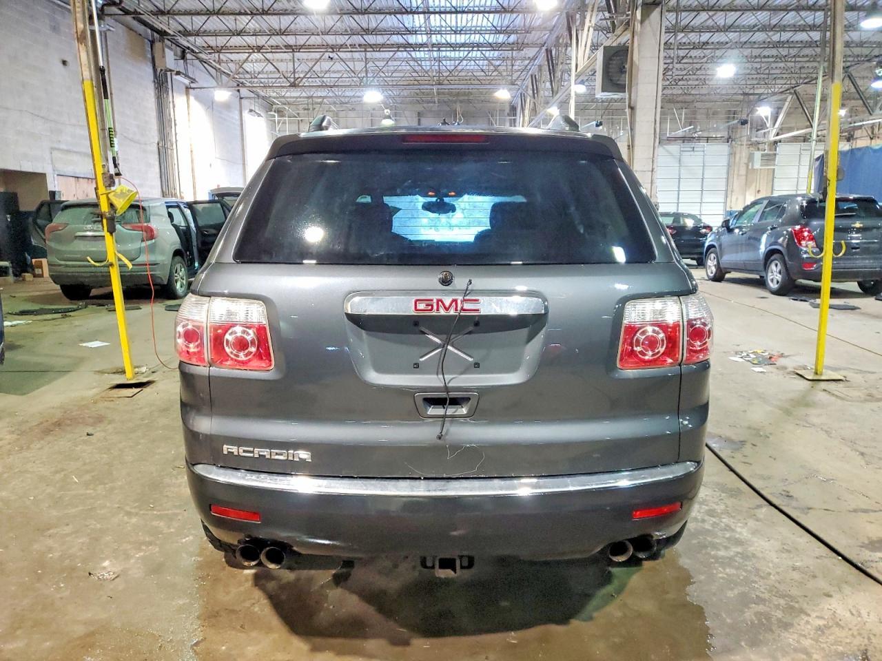 2011 GMC Acadia sle