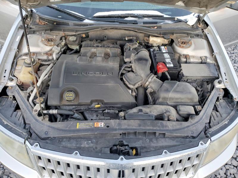 2008 Lincoln Townhouse MKZ