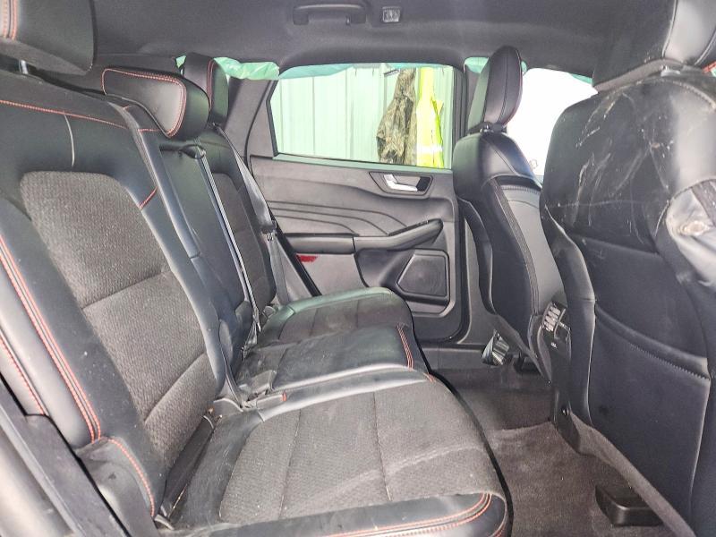 2025 Ford Escape st Line