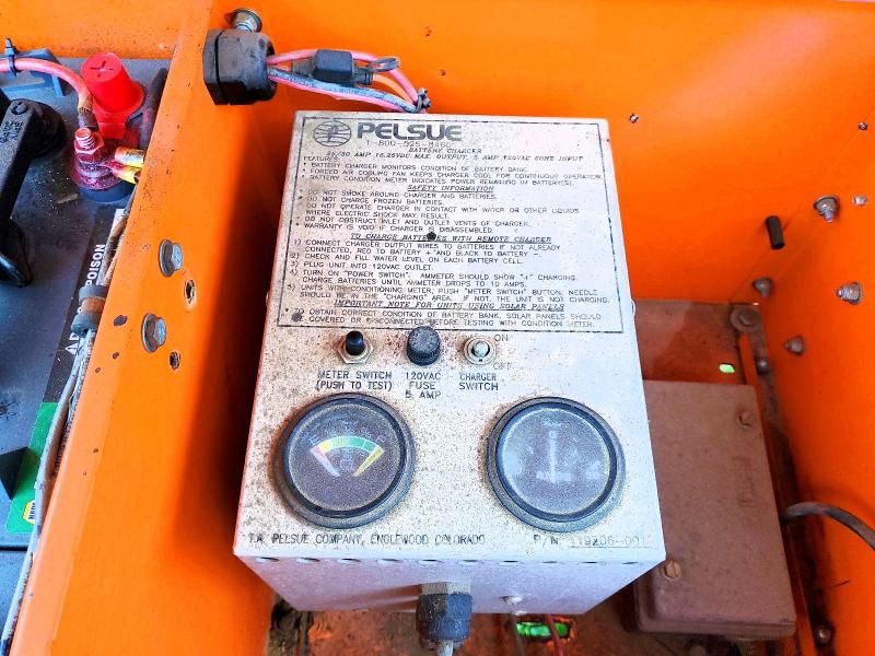 2001 Pelsue Ue P25ls P71 Arrow Board Trailer