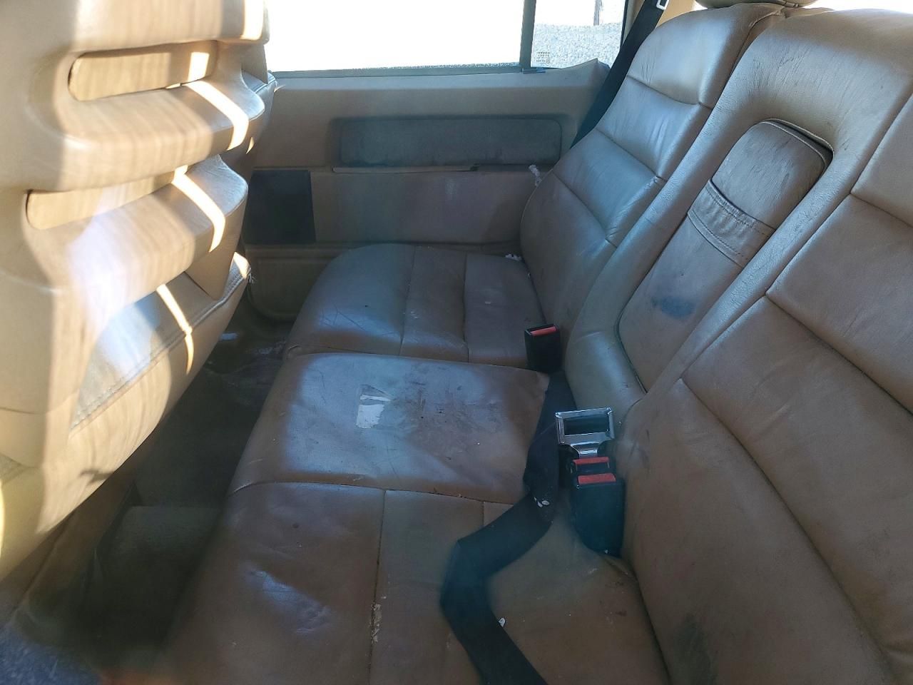 1991 Volvo 740 Base