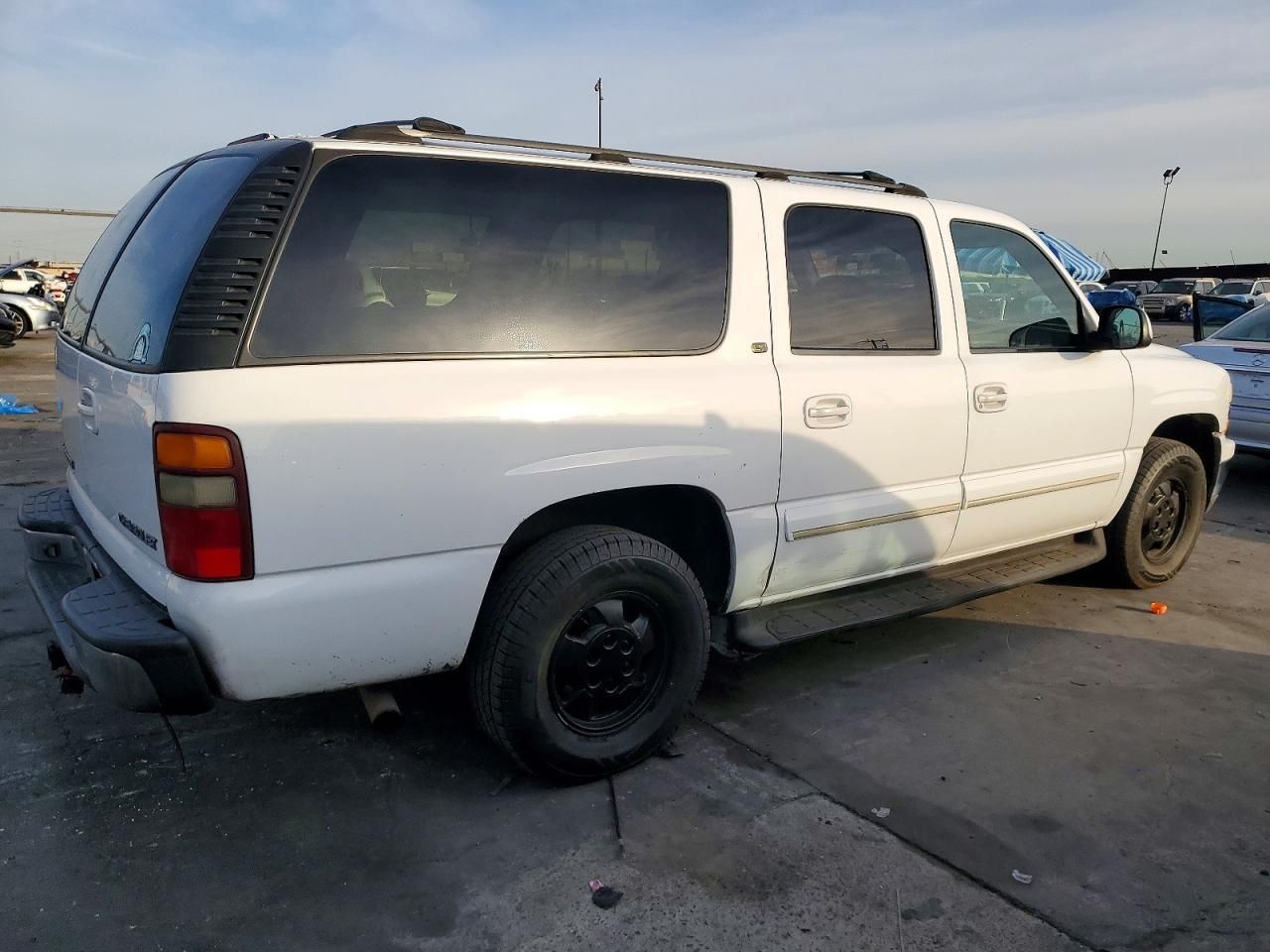 2003 Chevrolet Suburban C1500