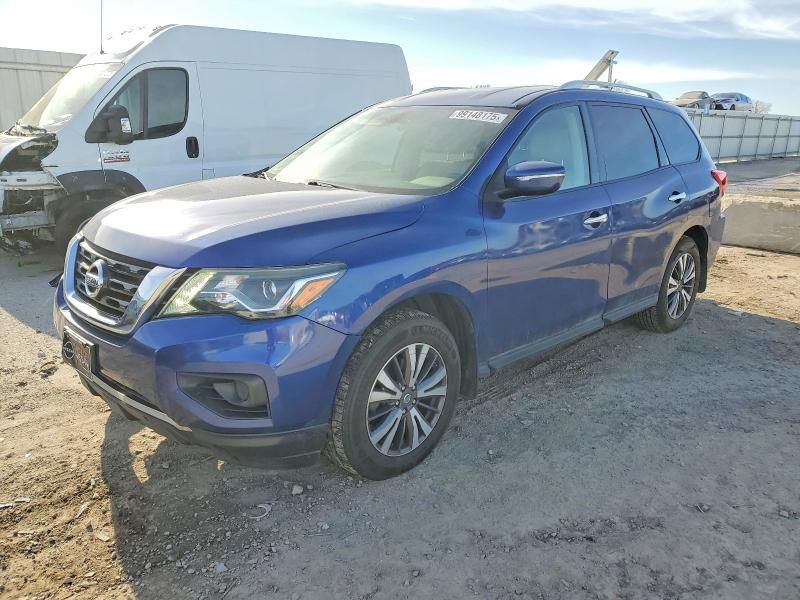 2017 Nissan Pathfinder s