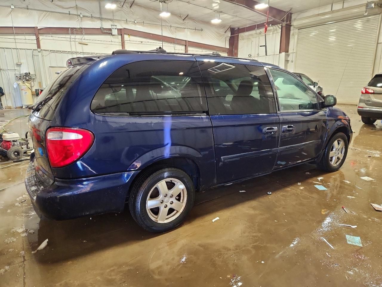 2005 Dodge Grand Caravan sxt