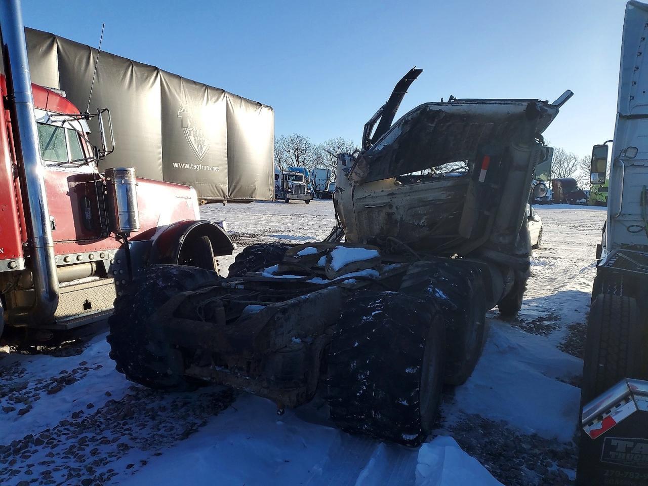 1993 Whitegmc 1994 Whitegmc WB Semi Truck