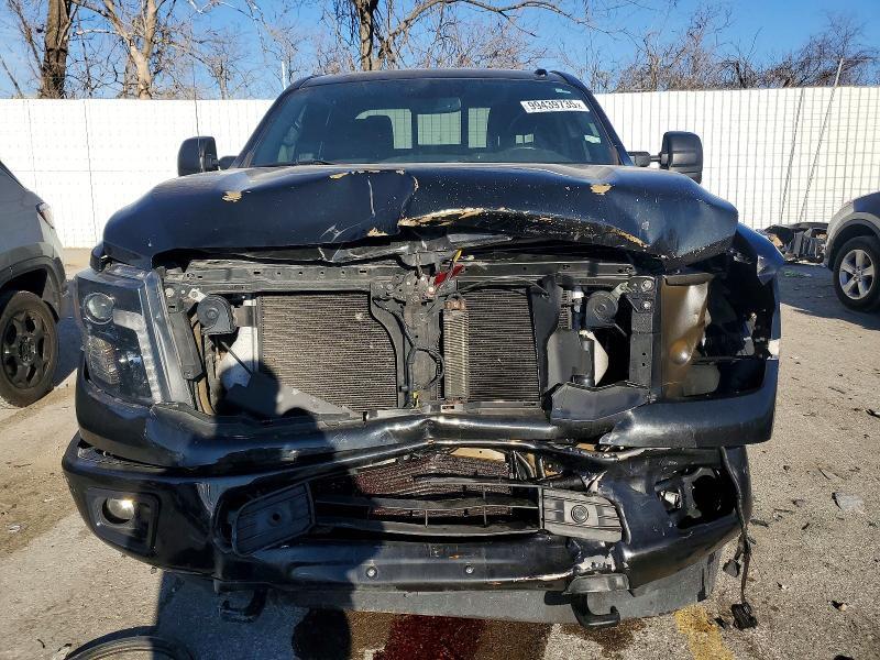 2018 Nissan Titan xd sl