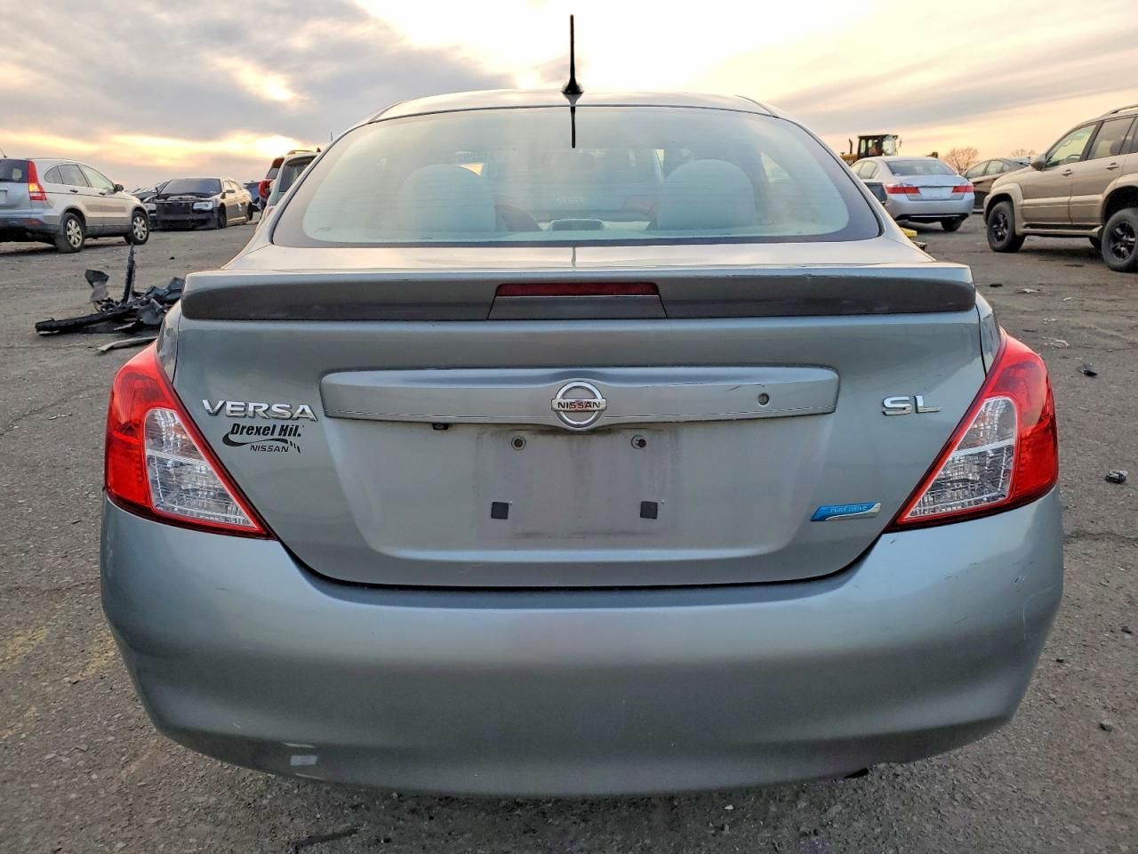 2013 Nissan Versa s