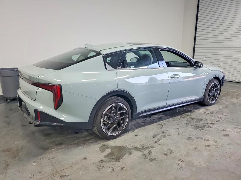 2025 KIA K4 gt Line