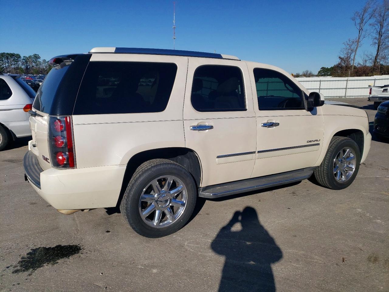 2013 GMC Yukon Denali