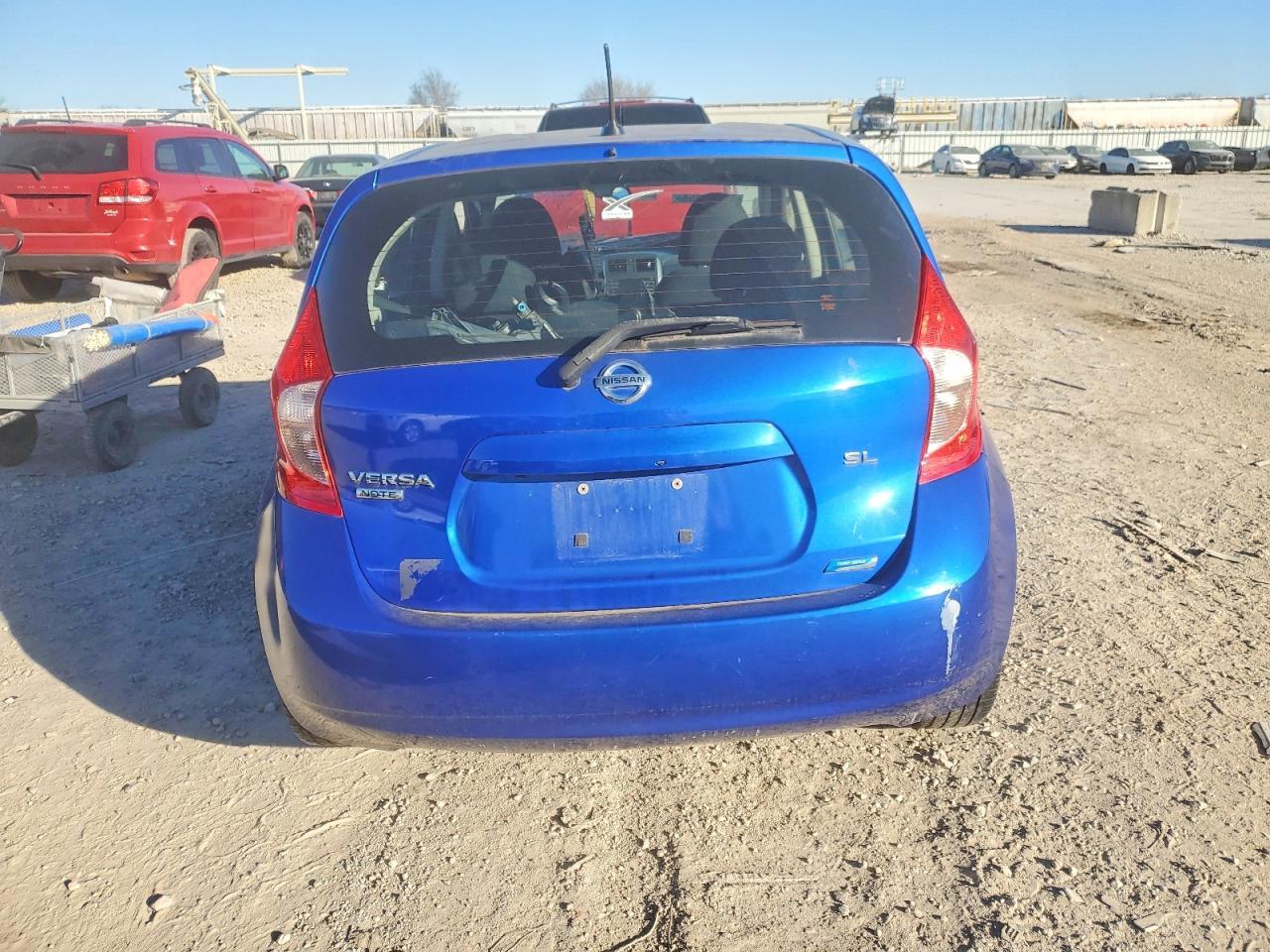 2014 Niss Versa Note s