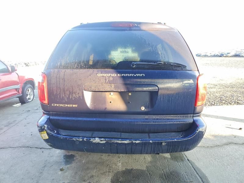 2005 Dodge Grand Caravan se