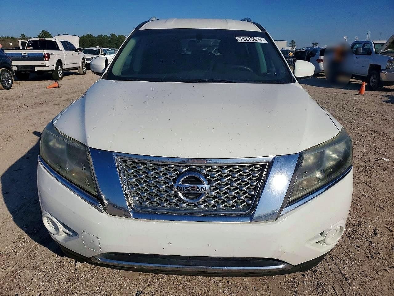 2015 Nissan Pathfinder s