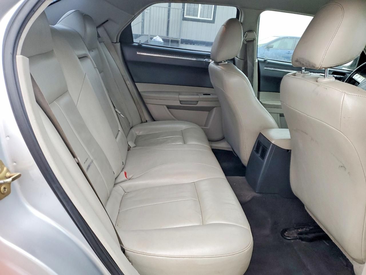 2005 Chrysler 300 Touring