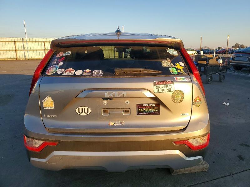 2024 KIA Niro lx