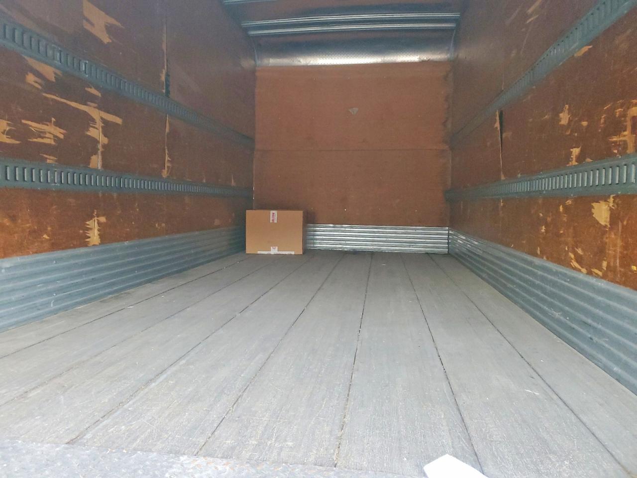 2006 Hino 185 BOX Truck