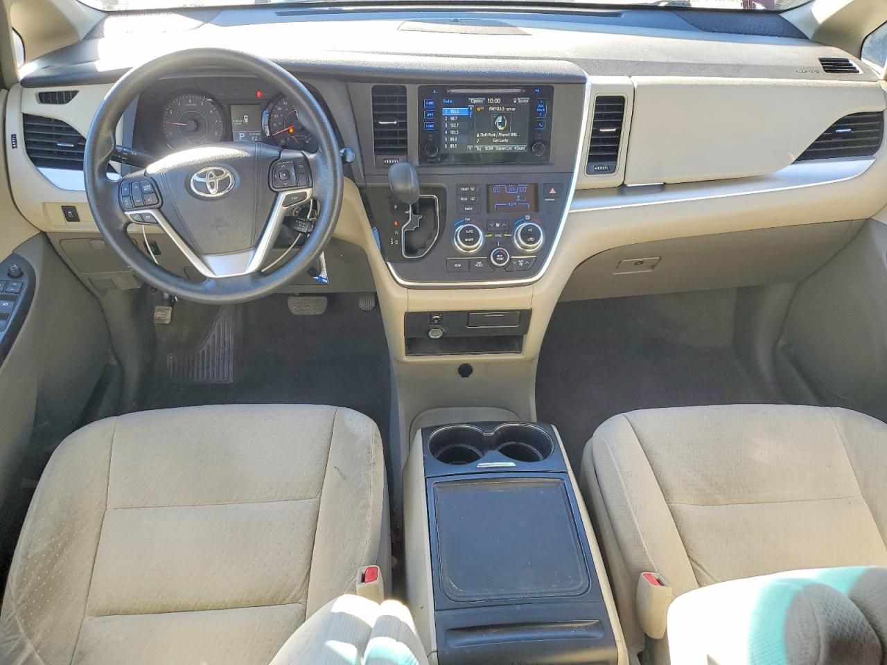2015 Toyota Sienna le