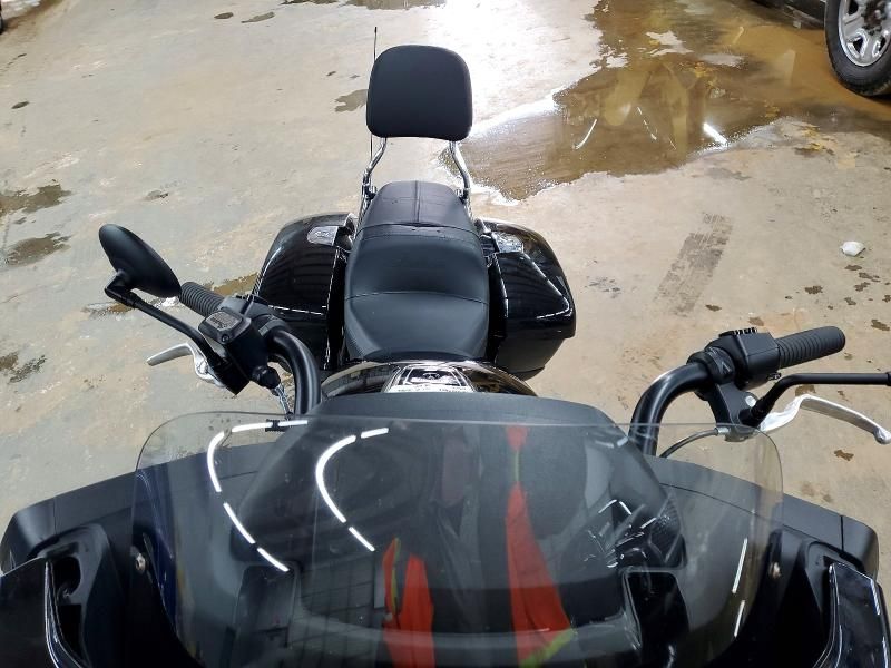 2021 Indian Motorcycle Co. Challenger