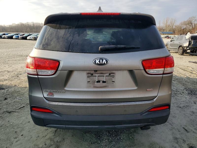 2016 KIA Sorento lx