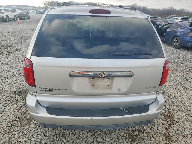 2005 Chrysler Town & Country Limited