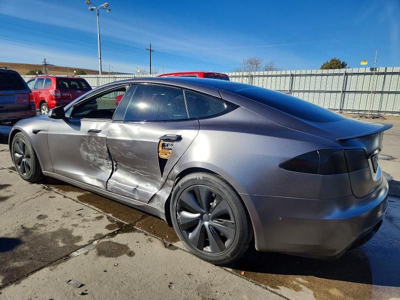 2022 Tesla Model s