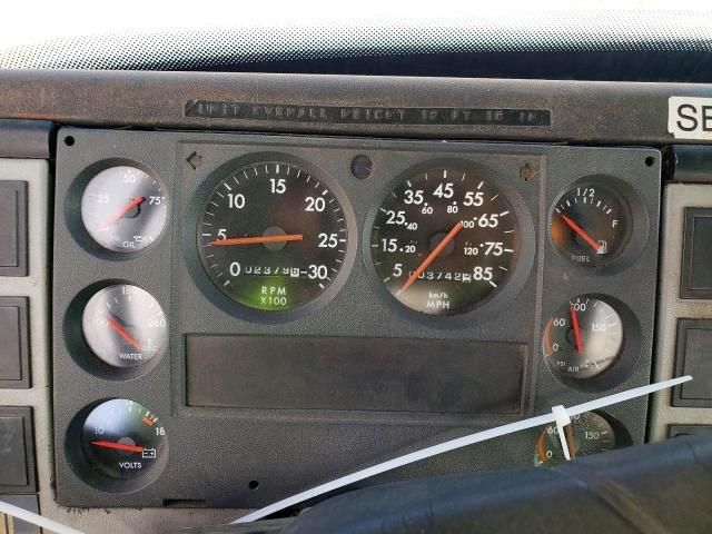 1997 Freightliner Fl70 Crane Truck