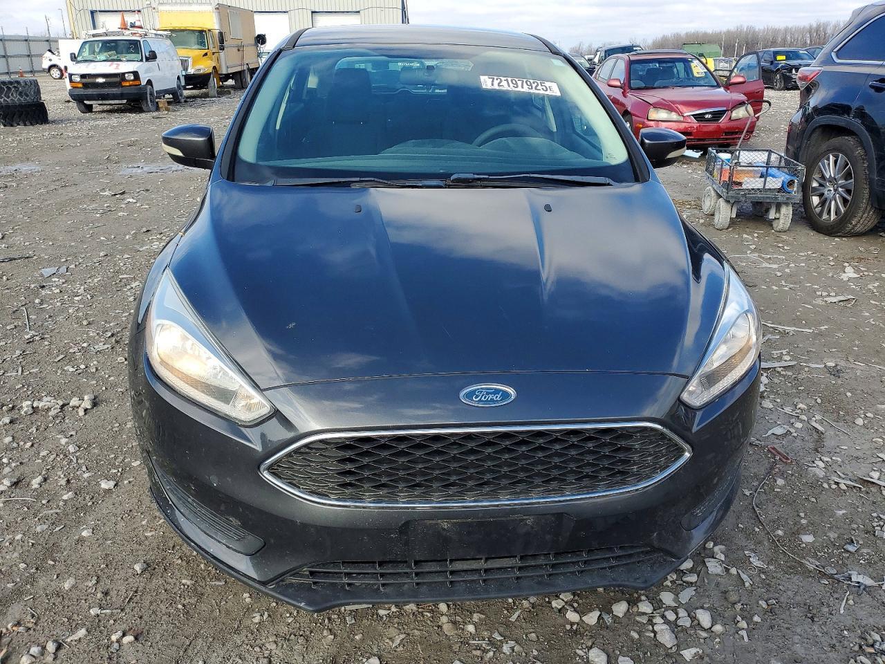 2017 Ford Focus se