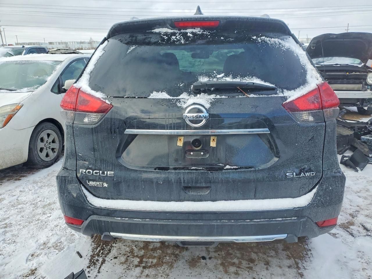 2017 Nissan Rogue sv