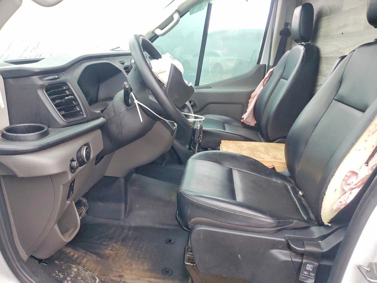 2022 Ford Transit T-250