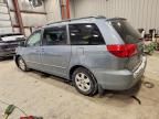 2004 Toyota Sienna xle