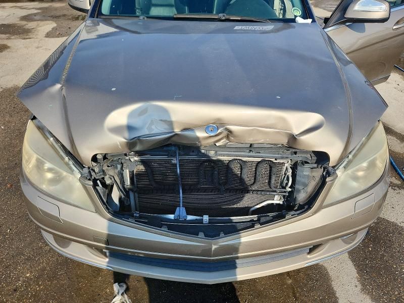 2008 Mercedes-Benz C300