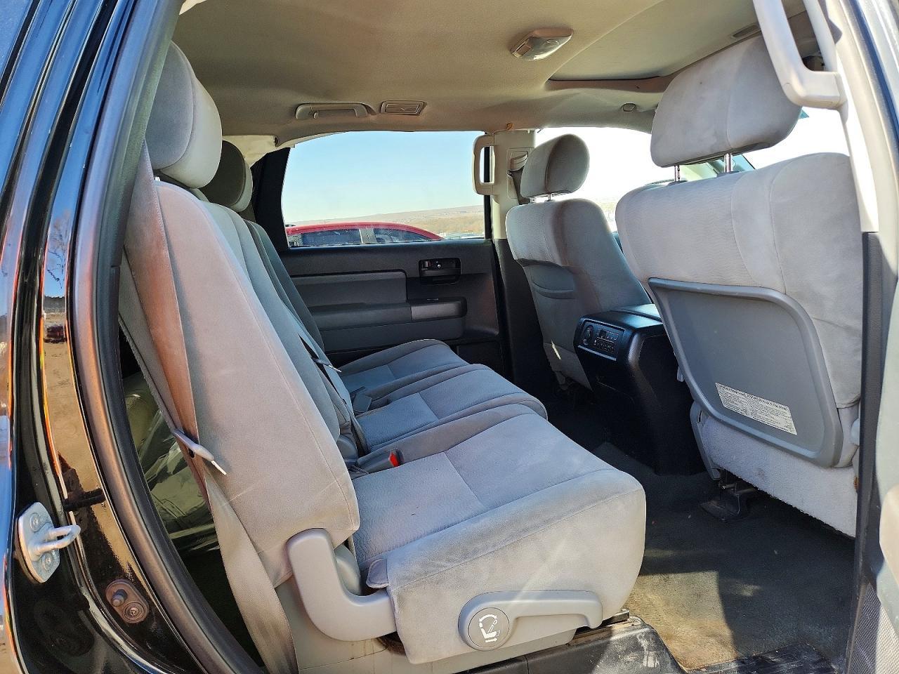 2012 Toyota Sequoia SR5