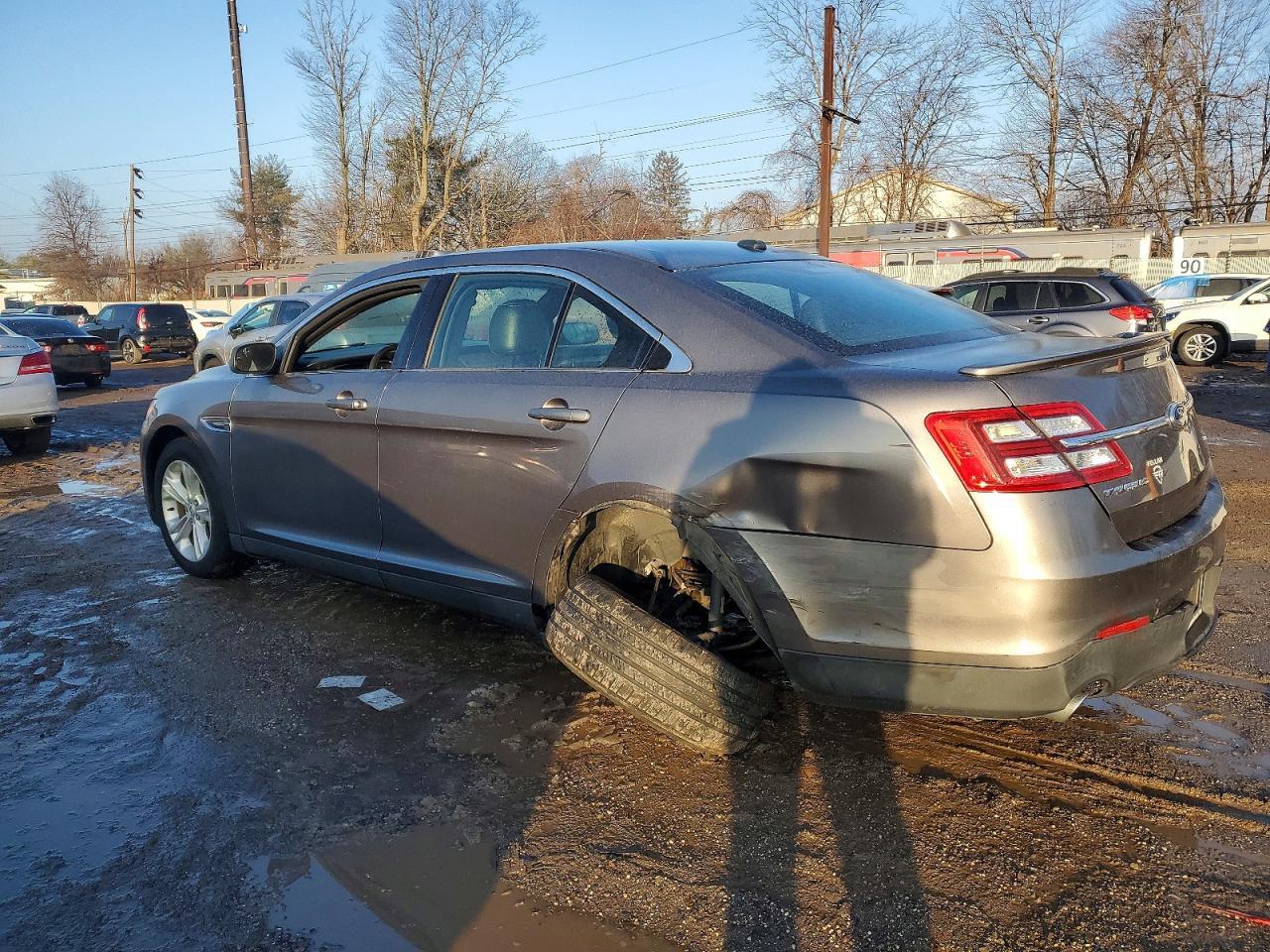 2014 Ford Taurus sel
