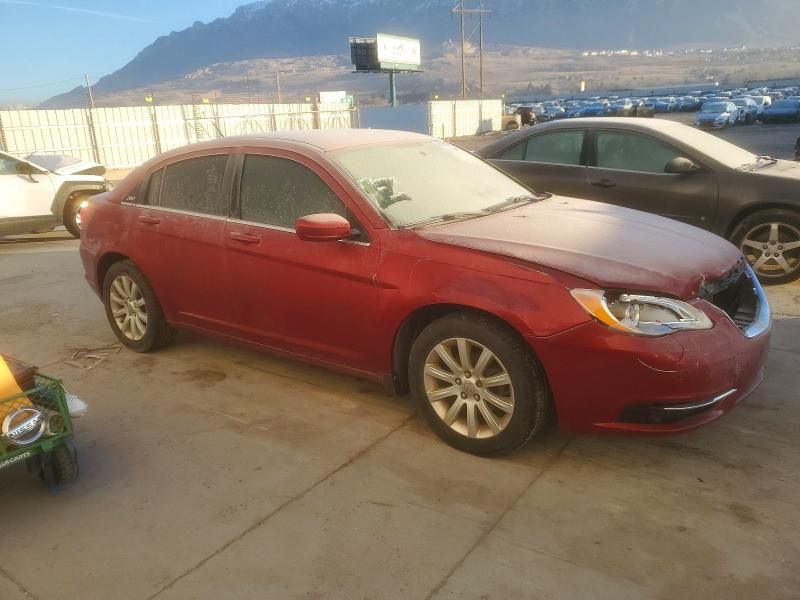 2013 Chrysler 200 Touring