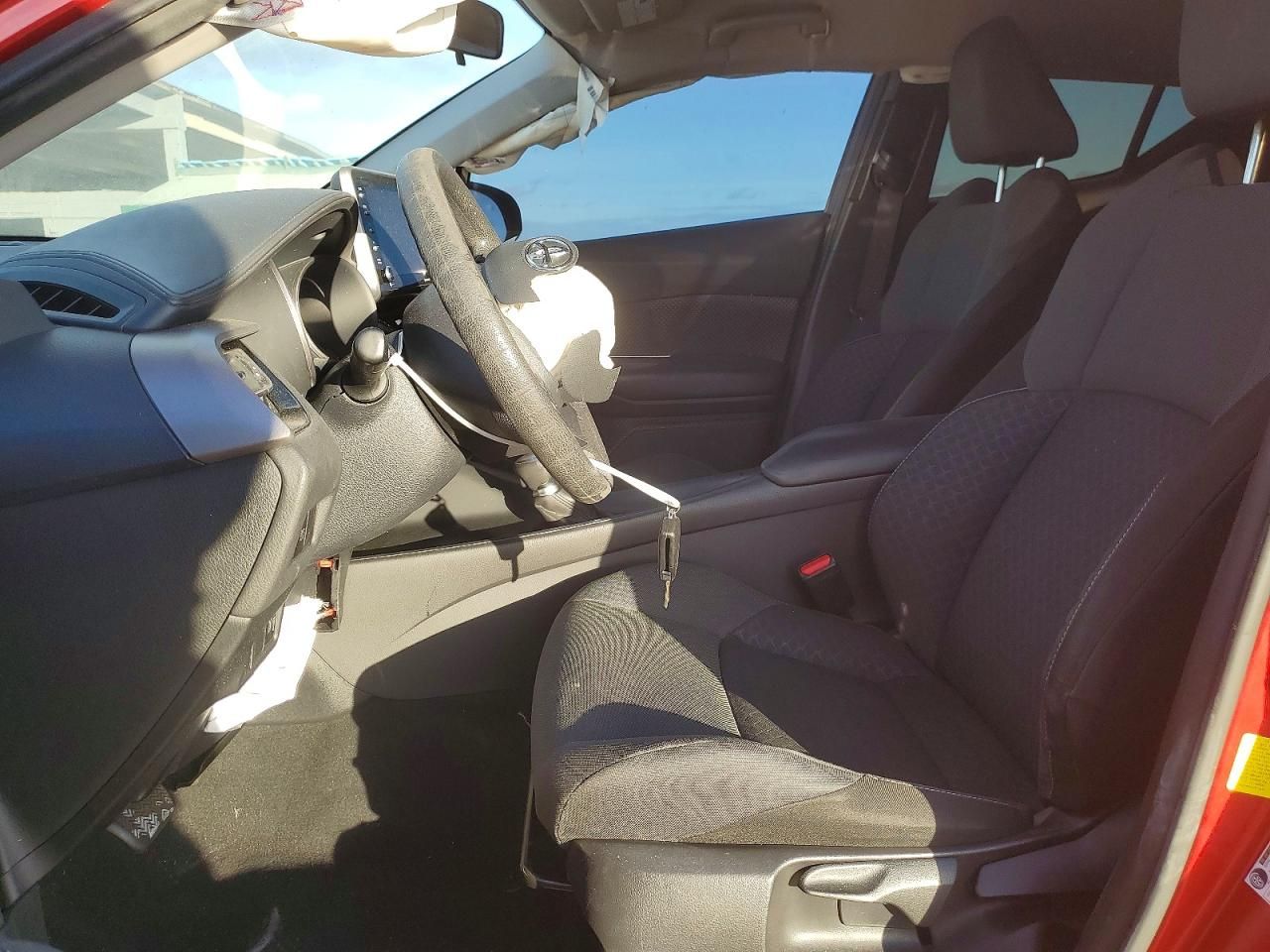 2020 Toyota C-hr xle