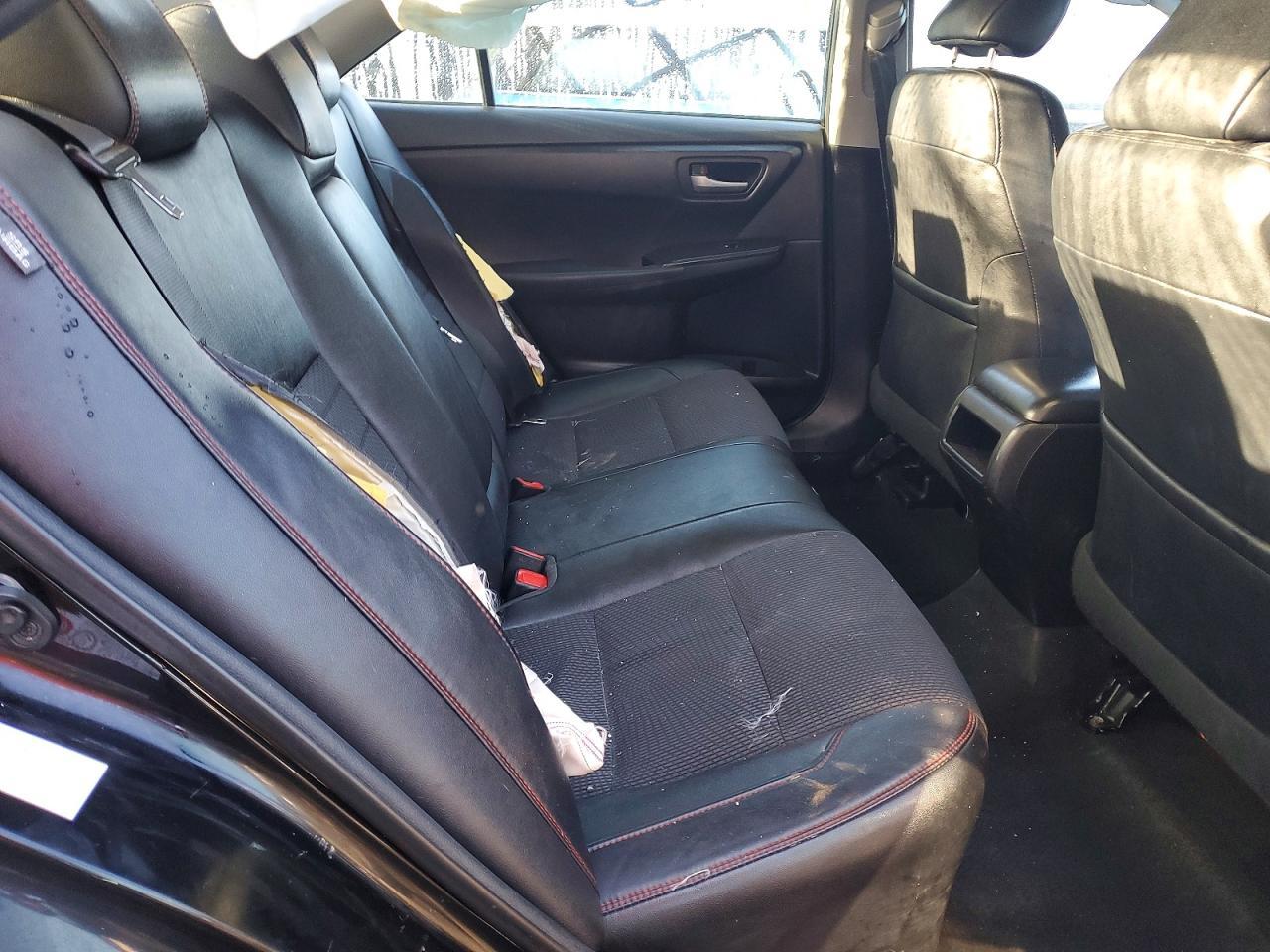 2017 Toyota Camry le