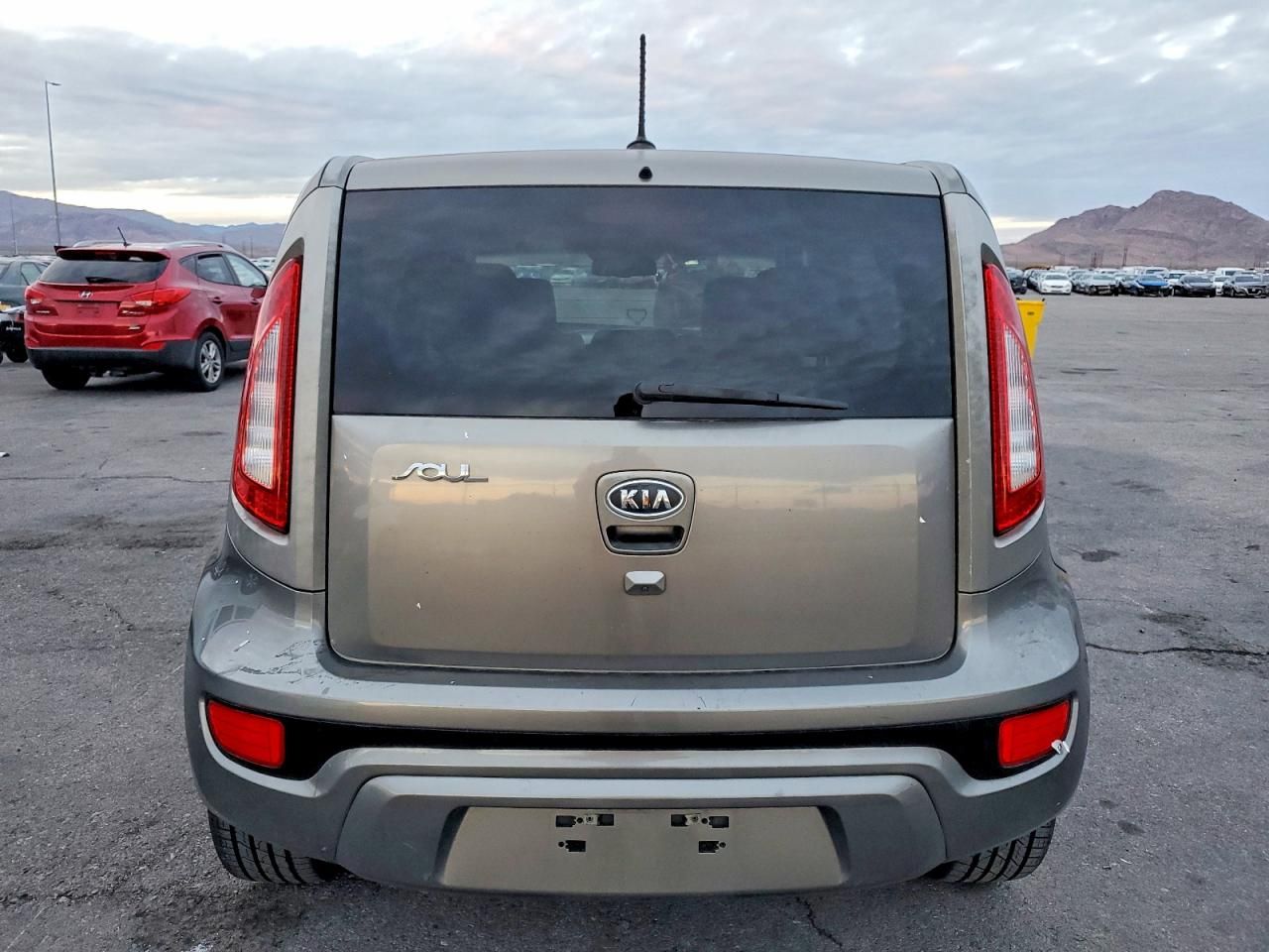 2012 KIA Soul +