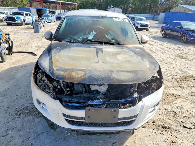 2011 Volkswagen Tiguan s