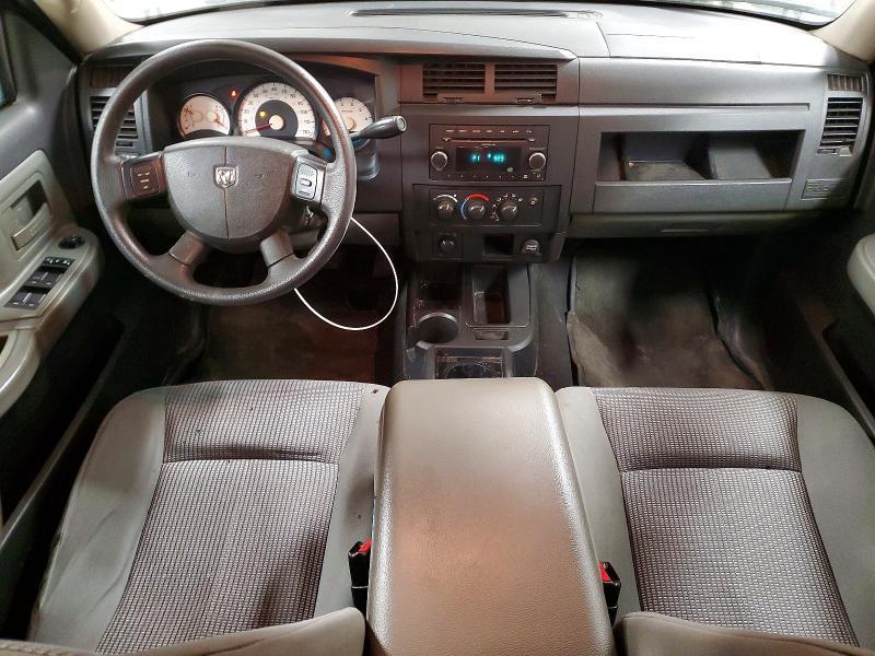2010 Dodge Dakota sxt