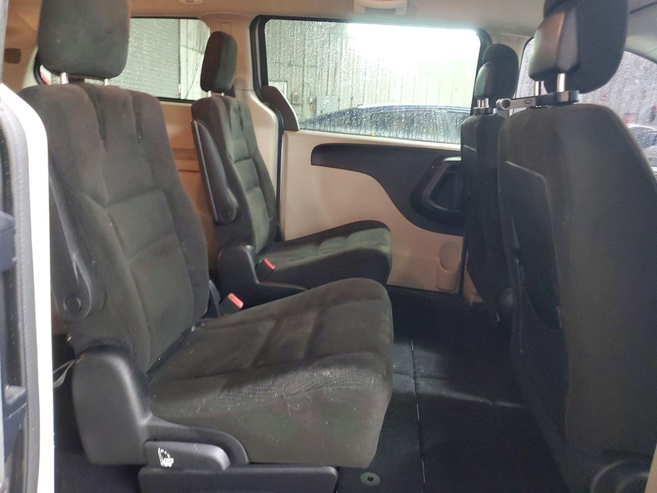 2016 Dodge Grand Caravan sxt