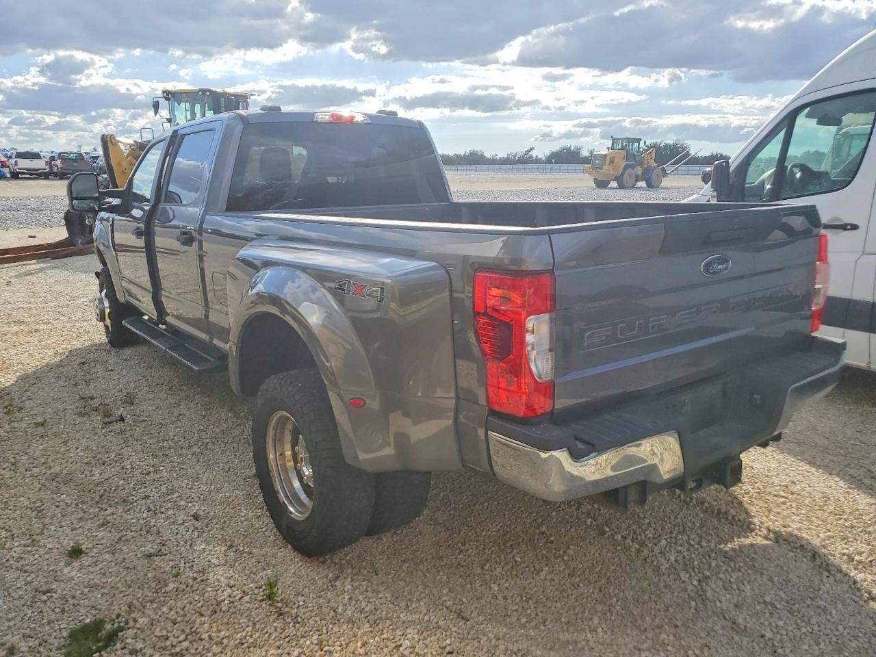 2022 Ford F350 Super Duty