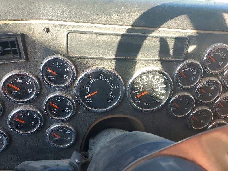 2020 Western Star 2020 Western Star 4900 Semi Truck